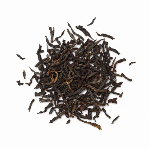 Hojas secas de té negro Dian Hong de Yunnan, China