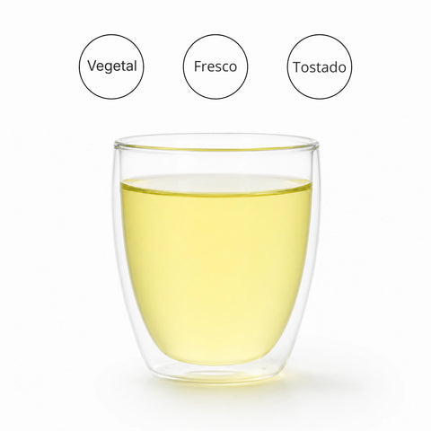 Infusión de té verde Dragon Well con notas vegetales, tostadas y frescas